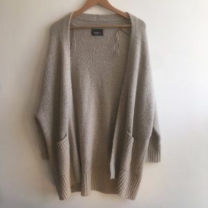 Zara Knit Cardigan in Oatmeal with oversized cut in sz M
